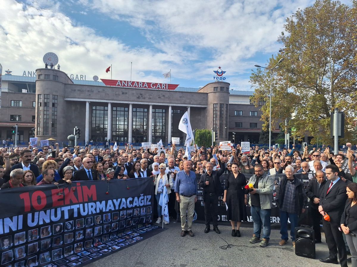 10 Ekim Katliamı'nın 9. Yıldönümünde Anma Töreni Düzenlendi