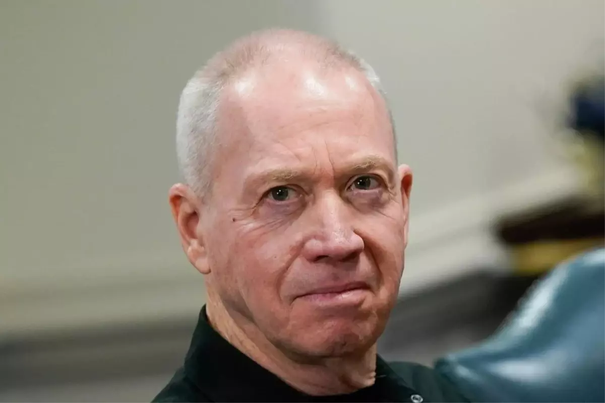 İsrail Savunma Bakanı'ndan İran'a Şaşırtıcı Saldırı Açıklaması