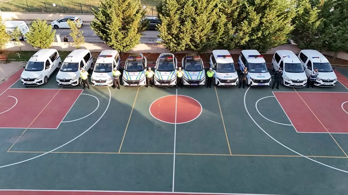 Karacabey Emniyet Müdürlüğü'ne Yeni Araçlar Katkı Sağladı
