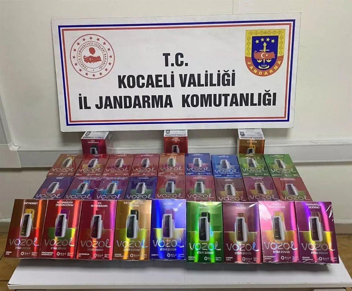 Kocaeli'de Sahte Parfüm ve Elektronik Sigara Operasyonu: 4 Milyon Lira Değerinde Ürün Ele Geçirildi