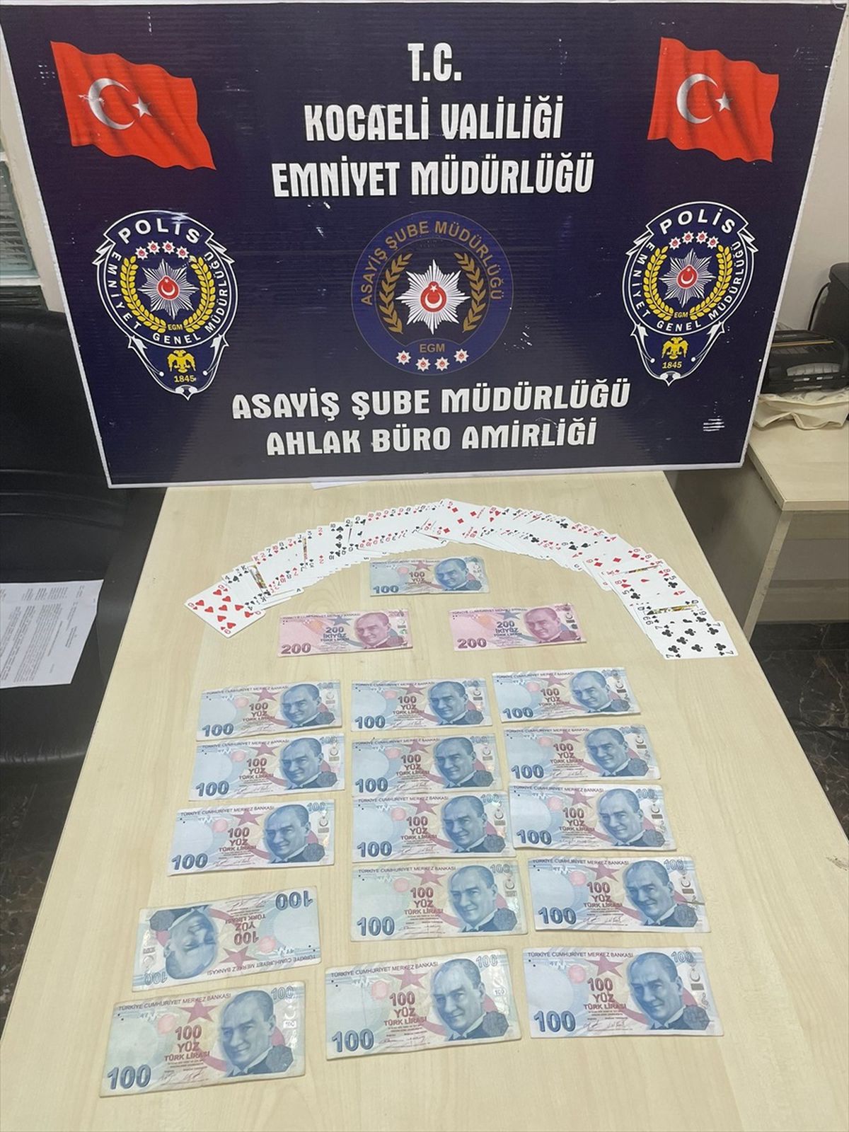 Kumar Operasyonu: Gebze'de 4 Kişiye 25 Bin Lira Ceza