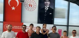 Kumluca'da Amatör Spor Haftası'nda Yüzme Yarışları Düzenlendi