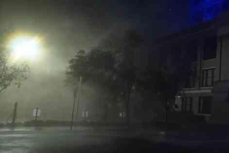 Milton Hurricane Strikes Florida: 2.2 Million People Left Without Power