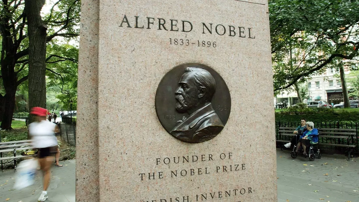 Nobel Ödülleri'nin mimarı olan mucit Alfred Nobel kim, servetini nasıl kazandı?