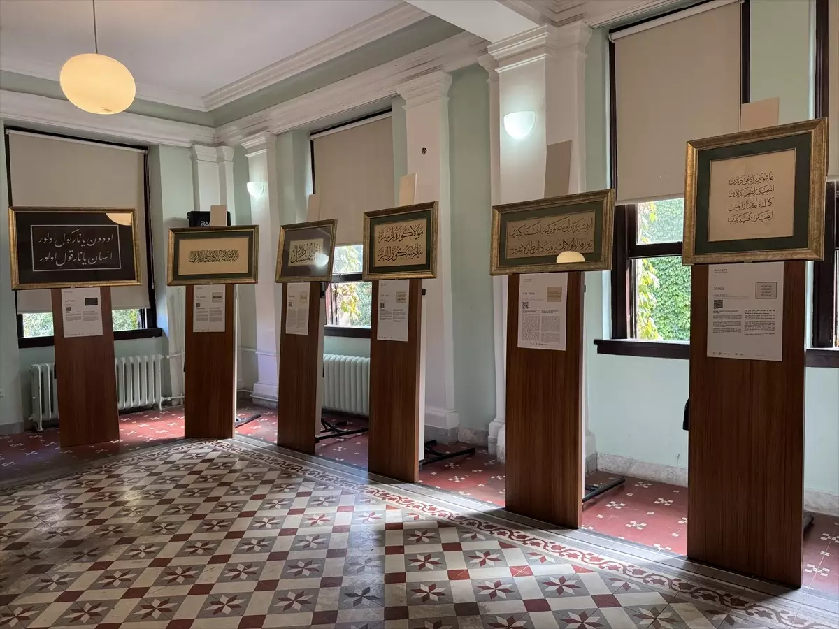 Boğaziçi Üniversitesi'nde Ruha Şifa Sergisi Açıldı