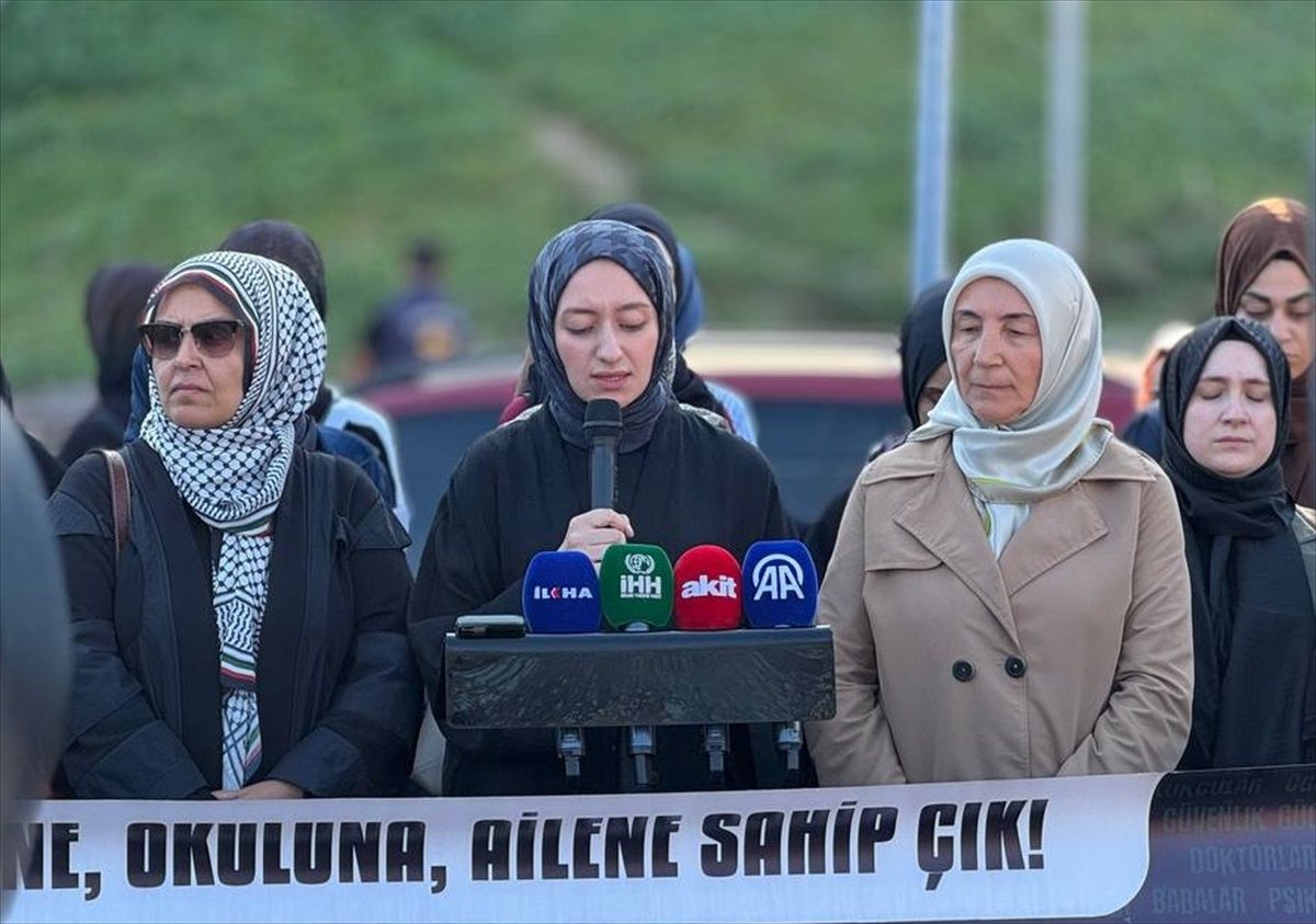 İstanbul'da Kadınlar Şiddete ve İstismara Karşı Tek Yürek Oldu