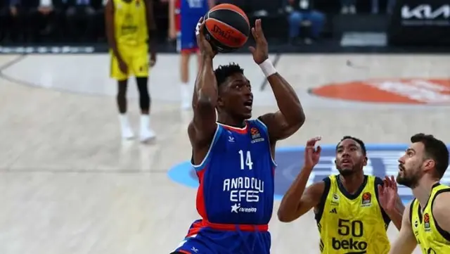 Stanley Johnson, who plays for Anadolu Efes, had his house shot at.