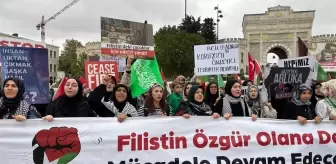 Fatih'te İsrail protestosu; sloganlar atan grup yürüyüş yaptı