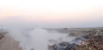 Hatay'da Çöplük Alanında Yangın Çıktı