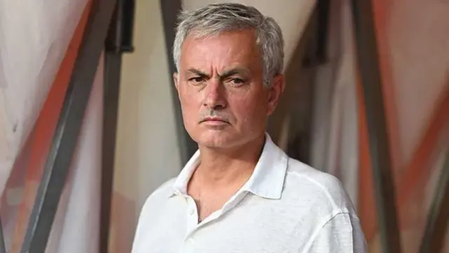 Jose Mourinho requested a raise from Fenerbahçe.