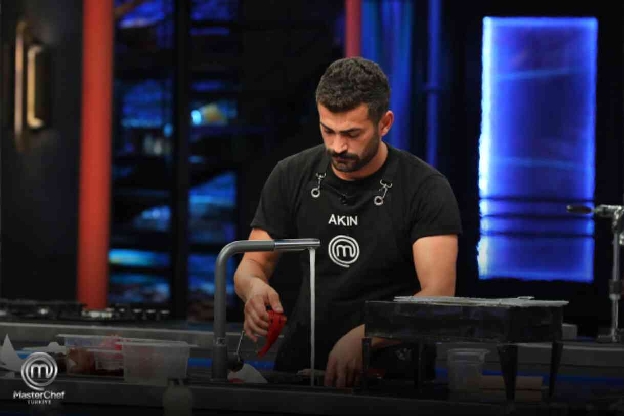 Masterchef Akın elendi mi? 13 Ekim Masterchef'te kim elendi? Masterchef Akın elendi mi? 13 Ekim Masterchef'te kim elendi?