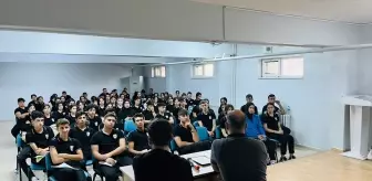 Cizre'de Lise Öğrencilerine Motivasyon Semineri