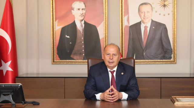 A statement has been made by the municipality where it is claimed that President Erdoğan's photo was thrown in the trash