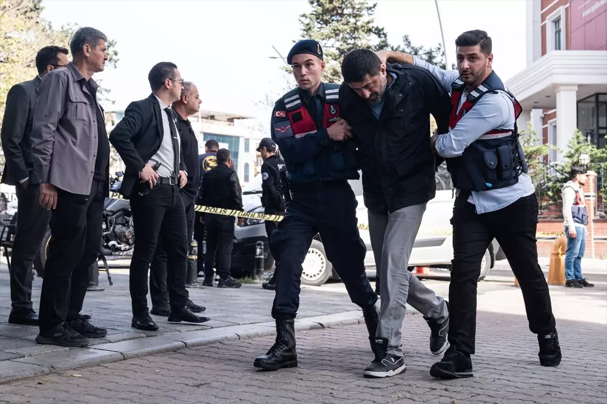 Savcı Y.E'ye Ölüm Tehdidi: 8 Şüpheli Adliyeye Sevk Edildi