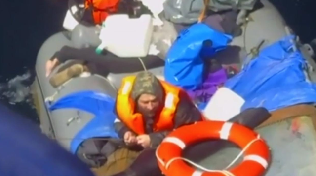 Rescued after being stranded at sea for 70 days