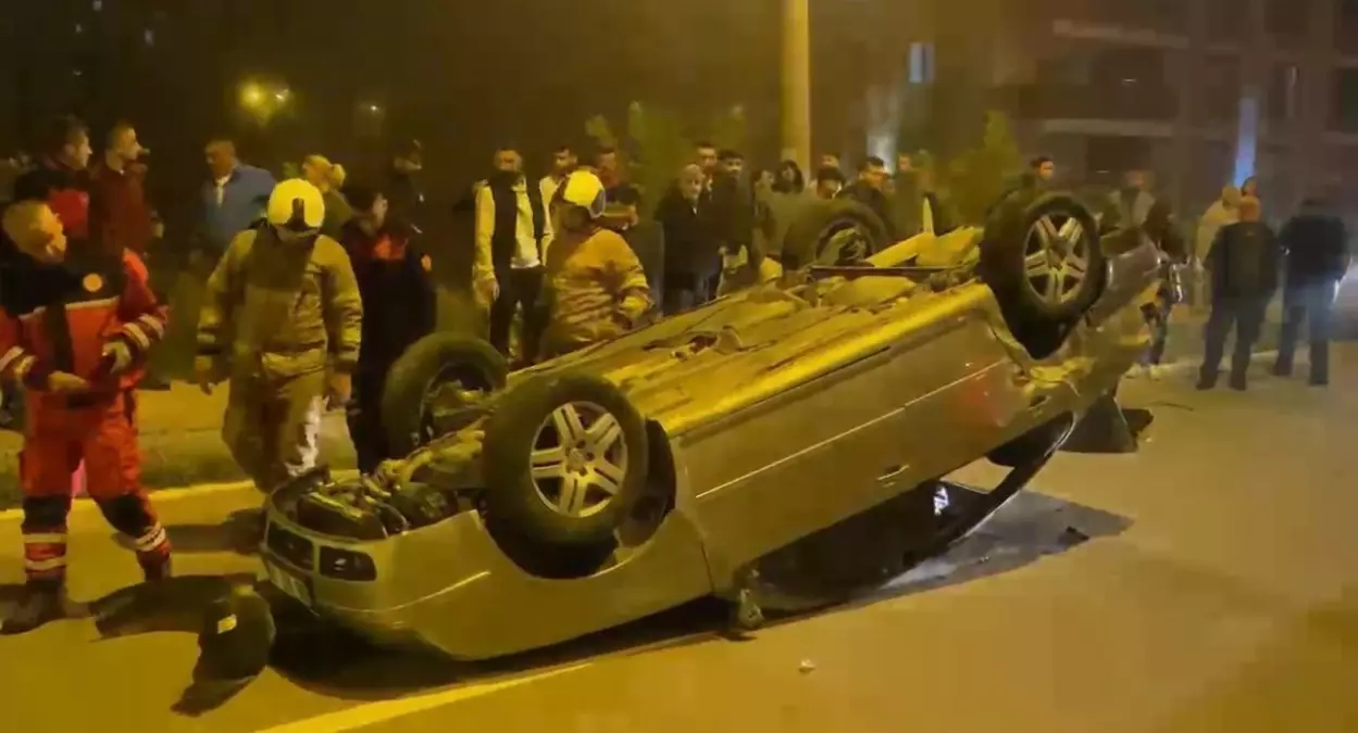 Bartın'da Kaza: Refüje Çarpıp Takla Attı
