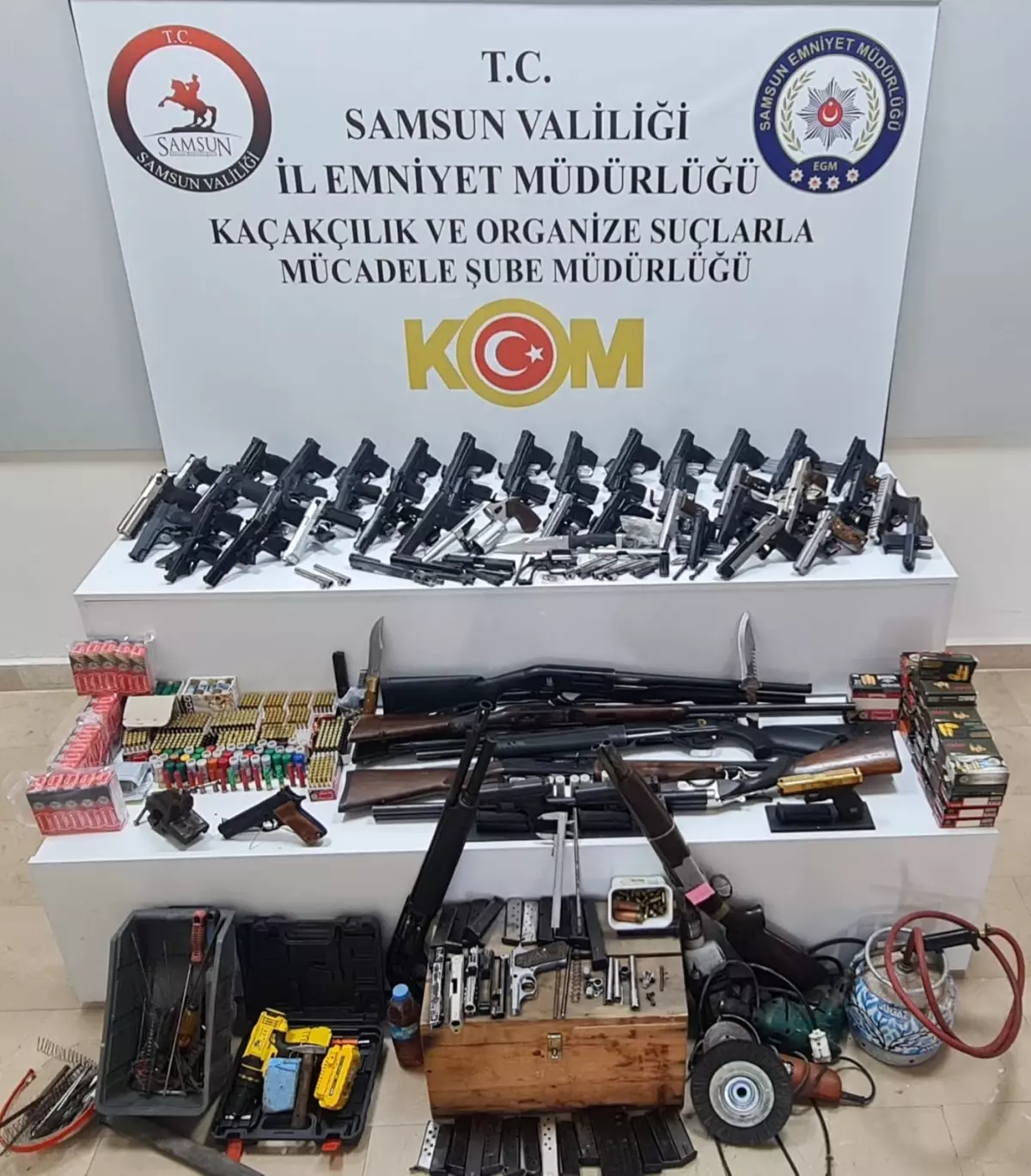 Samsun'da Silah Ticareti Operasyonu: 4 Gözaltı