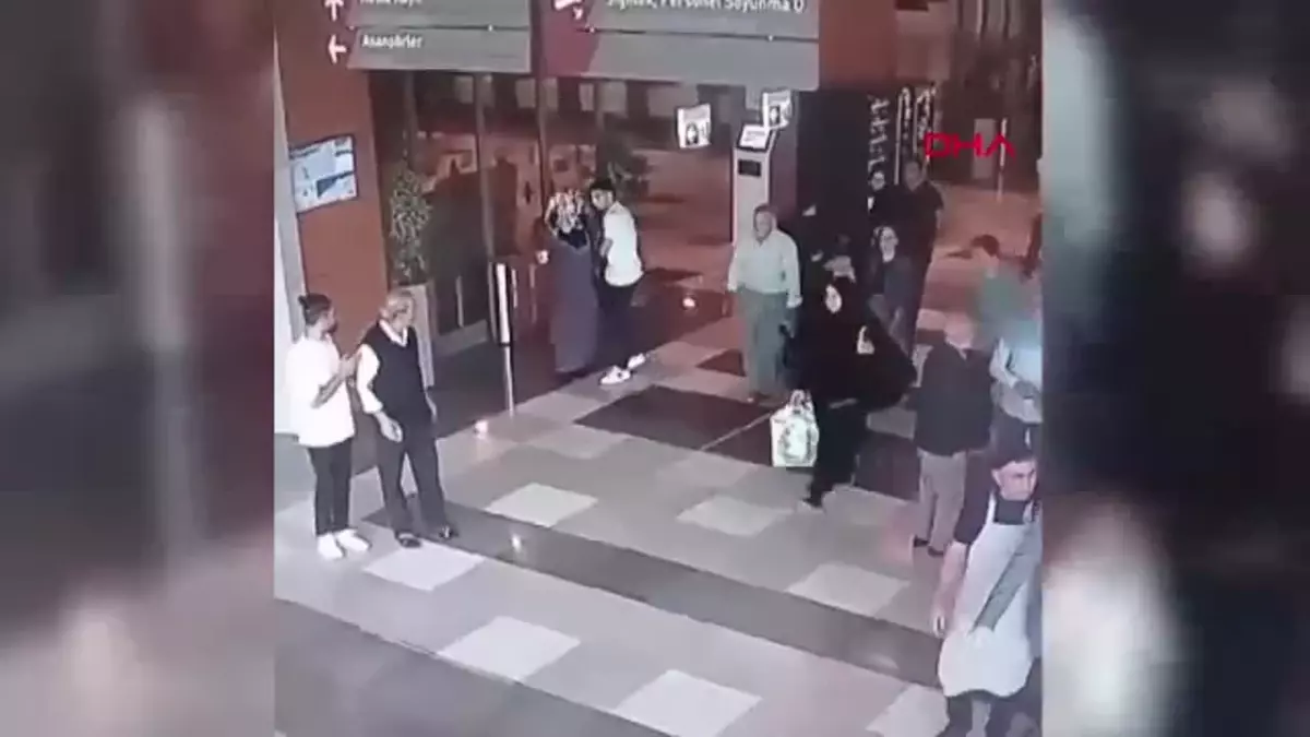 Elazığ'daki Depremin Anbean Görüntüleri