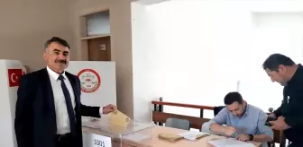 Hasan Hüseyin Doğan, AK Parti Karakeçili İlçe Başkanı Seçildi