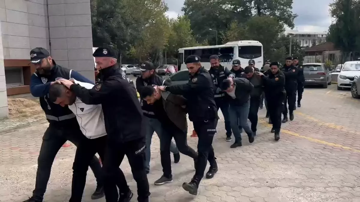 Bursa'da Tefecilere Operasyon: 6 Kişi Gözaltında