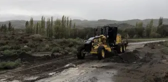 Iğdır'da Sel Nedeniyle Kapanan Yollar Yeniden Açıldı