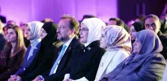 Emine Erdoğan, Uluslararası Farkındalık Zirvesi'nde 'kadın' vurgusu yaptı