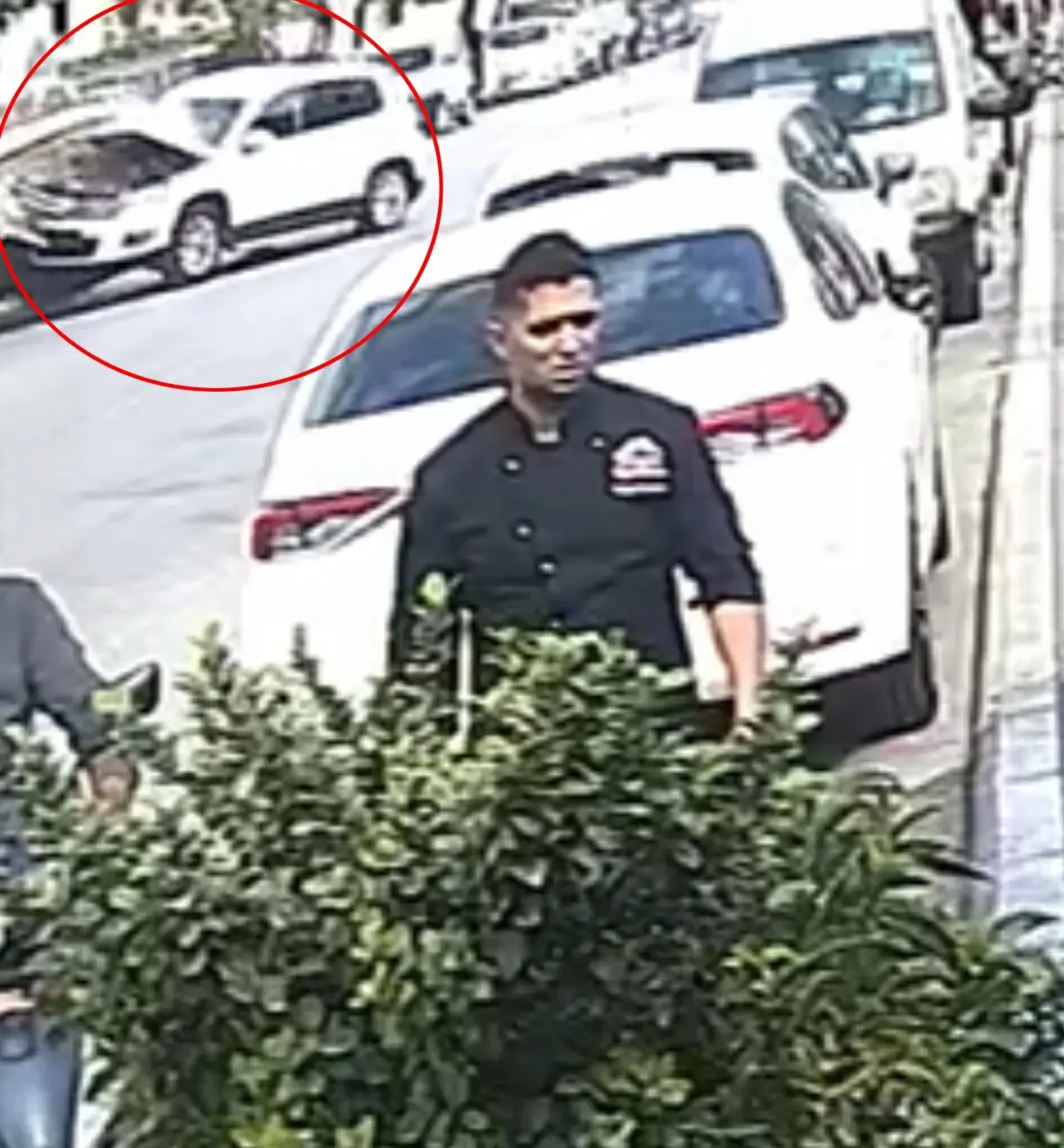 Bodrum'da Cipin Park Halindeki Kamyonete Çarpması Sonucu 3 Kişi Yaralandı