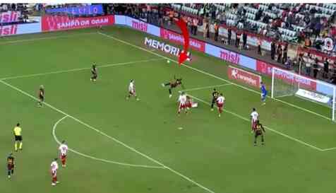 Osimhen rövaşata golü Puskas ödülüne aday olacak mı?