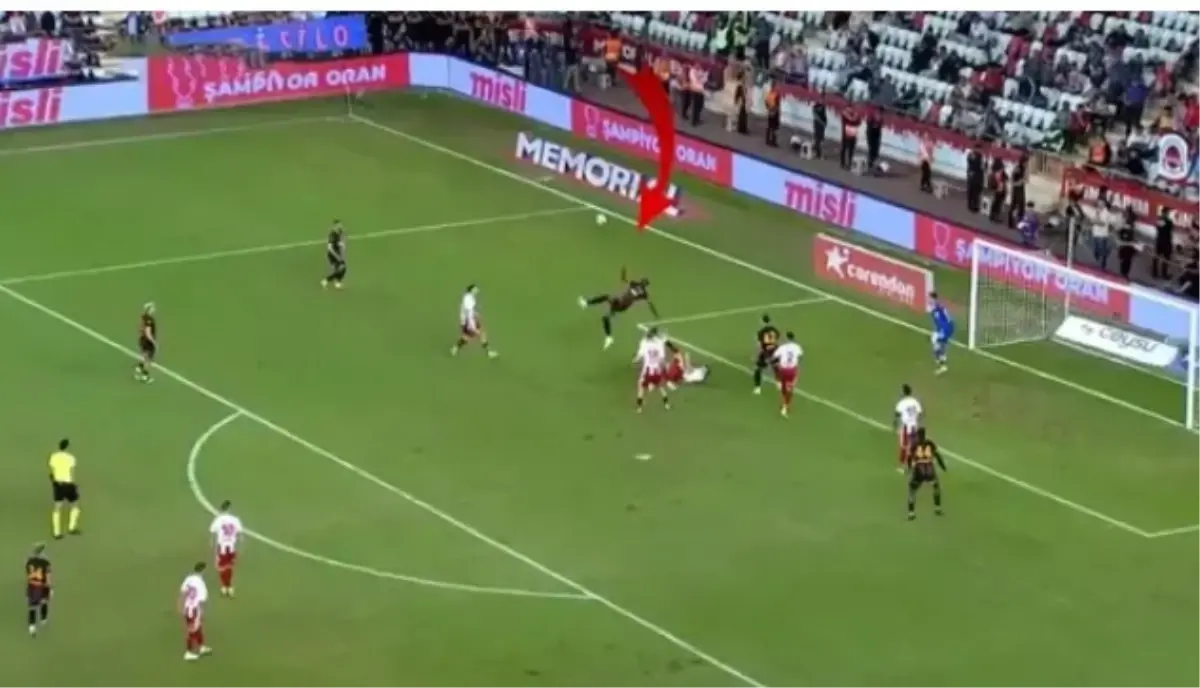 Osimhen rövaşata golünde kaç metreye yükseldi, REKOR mu (RONALDO)?