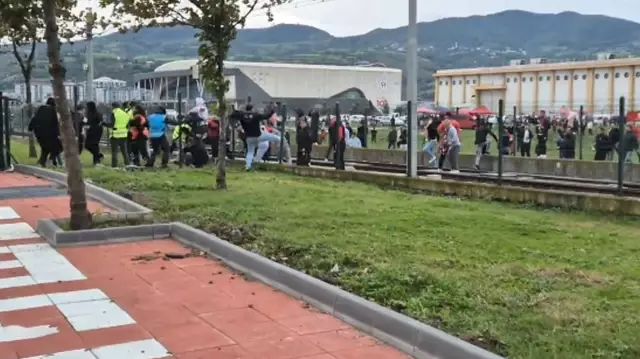 A fight broke out before the Samsunspor-Fenerbahçe match.