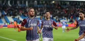 Trabzonspor, Başakşehir'i Uzatmalarda Geçti