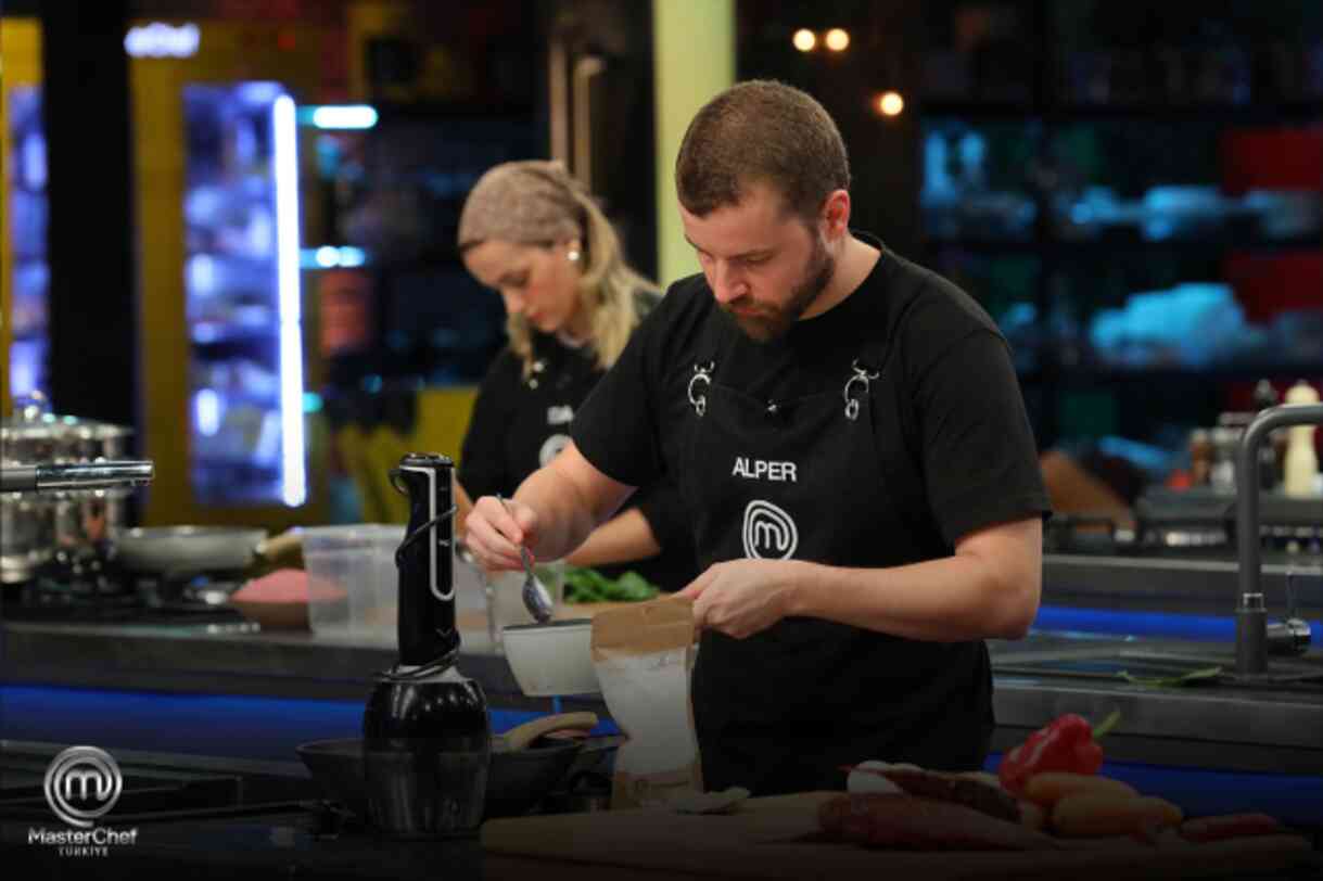 Masterchef'te kim elendi? Masterchef dün akşam kim gitti, eleme adayları kim? Masterchef'te kim elendi? Masterchef dün akşam kim gitti, eleme adayları kim?