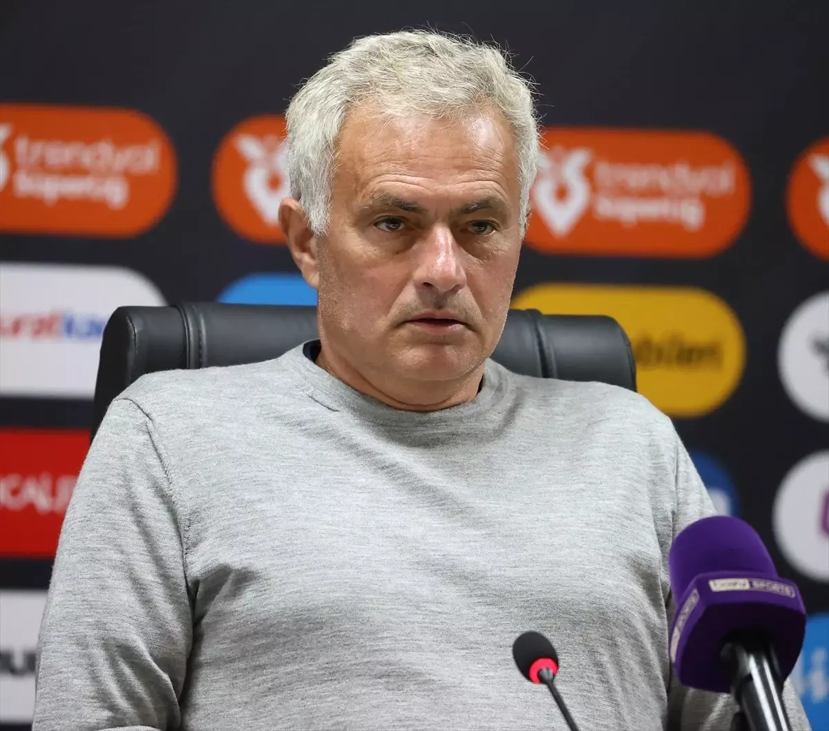 Mourinho: 'Maçın Dinamiğini Değiştiren An, 1 Kişi Eksik Kalmaktı'
