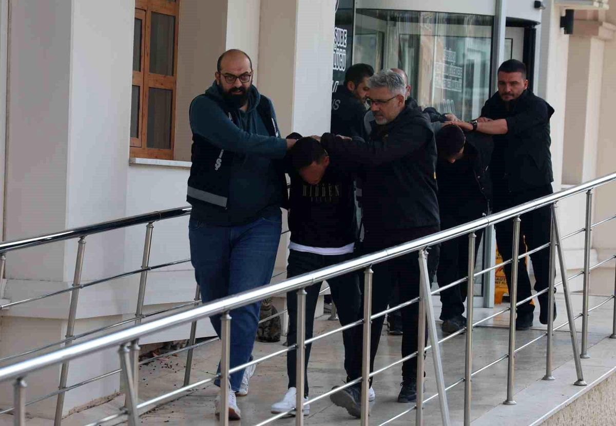 Konya'da Trajik Bıçaklama Olayı: Genç Hayatını Kaybetti