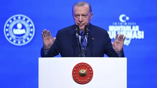 Cumhurbaşkanı Erdoğan'dan FETÖ elebaşının ölümü sonrası ilk yorum

Президент Эрдоган сделал первый комментарий после смерти лидера ФЕТО.