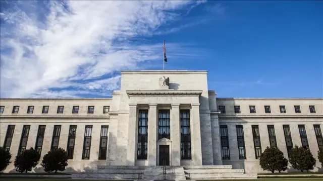 The comments of the Fed official on Bitcoin and cryptocurrencies have drawn reactions.