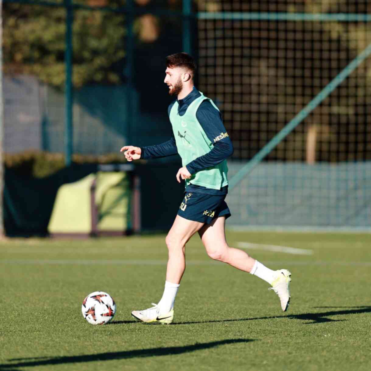 FENERBAHÇE AVRUPA MAÇI NE ZAMAN? Fenerbahçe- Manchester United maçı saat kaçta, şifresiz mi?