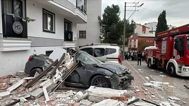 In Kocaeli, 7 people were injured as a result of a natural gas explosion in a house.