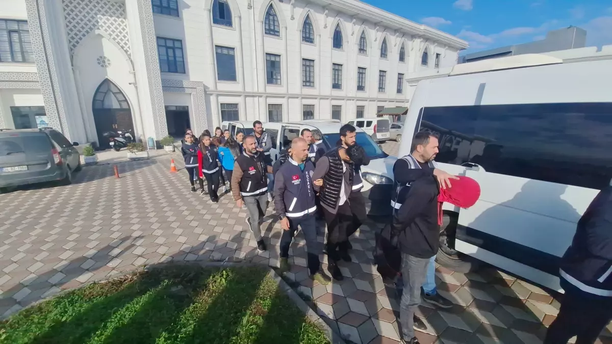 Kargo Dolandırıcılığına Büyük Operasyon: 12 Şüpheli Gözaltında