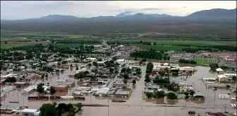 New Mexico'da Sel Felaketi: 2 Ölü, 300 Kurtarıldı