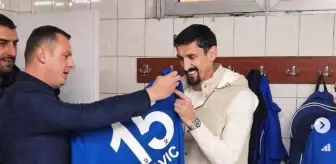 Stefan Savic, Buducnost Podgorica Takımını Ziyaret Etti