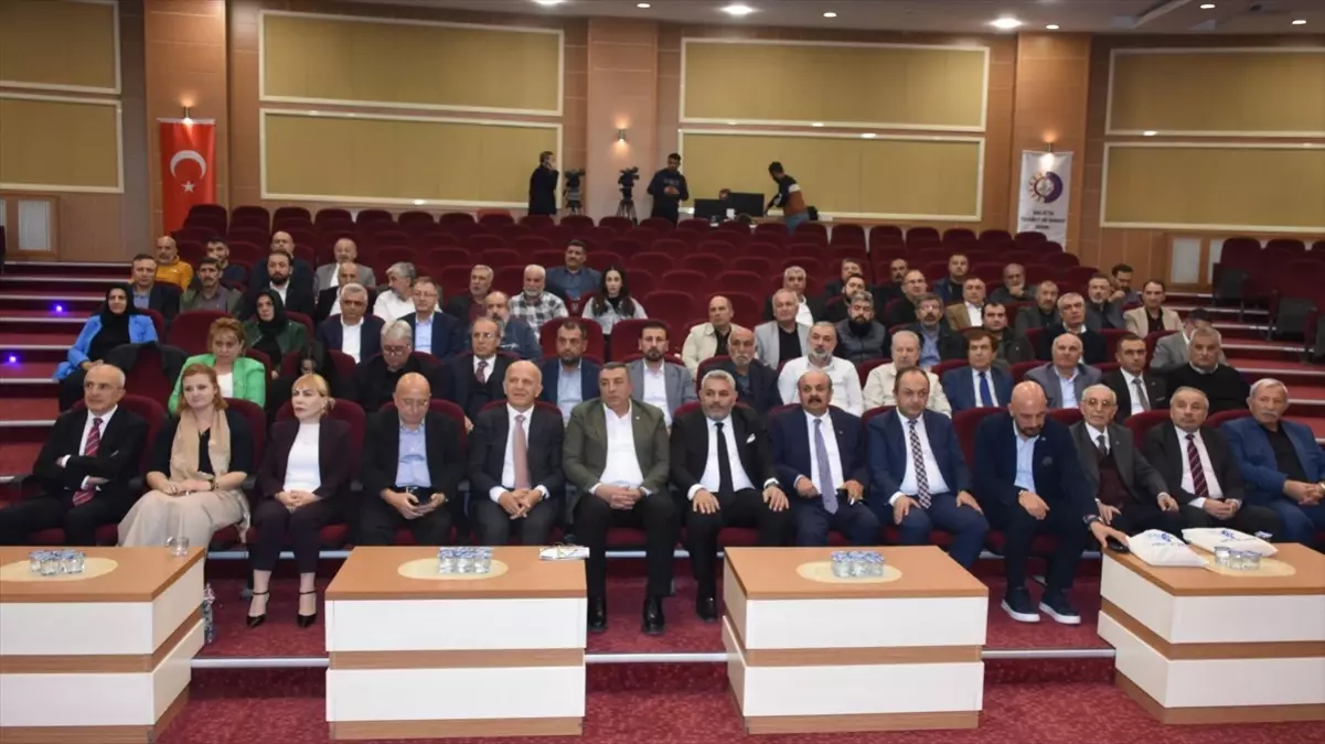 Malatya'da 'Ekonomi ve Hukuk Buluşmaları' programı düzenlendi