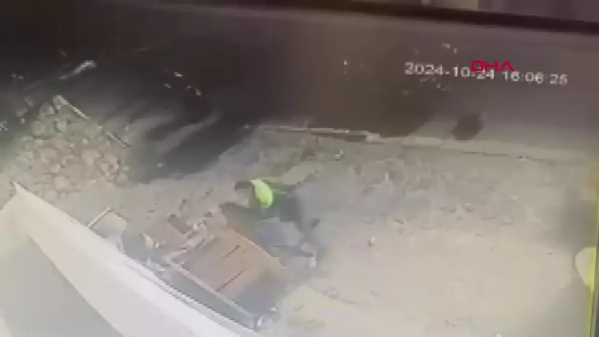 Bodrum'da Motosiklet Sürücüsü Polis Ekiplerine Tekme Attı