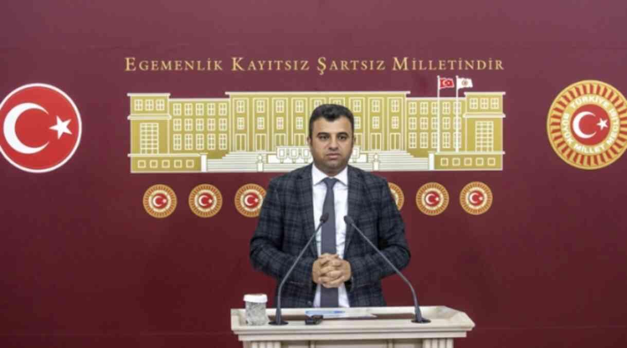 Ömer Öcalan kimdir, Abdullah Öcalan'ın neyi? Ömer Öcalan milletvekili mi? Ömer Öcalan kimdir, Abdullah Öcalan'ın neyi? Ömer Öcalan milletvekili mi?