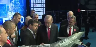 Cumhurbaşkanı Erdoğan, SAHA EXPO fuarında stantları ziyaret etti