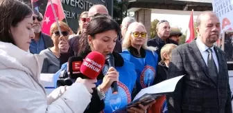 Eskişehir Osmangazi Üniversitesi Önünde Protesto: 'Cumhuriyet Düşmanlarını Üniversitelere Kimse Sokamaz'