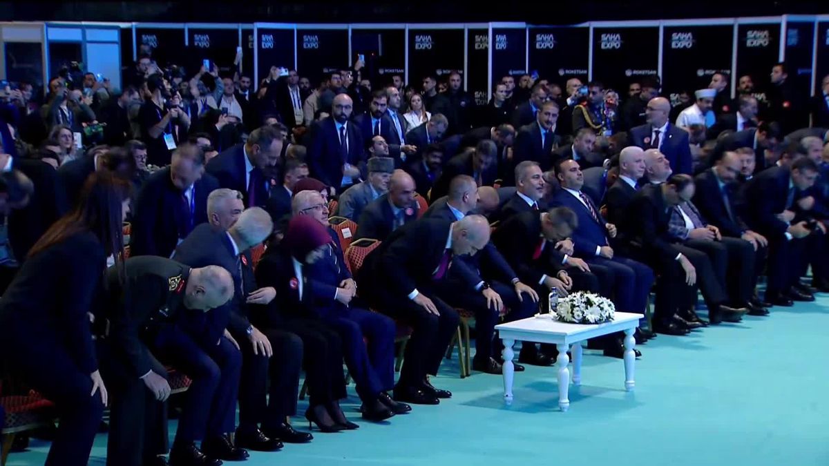 Tusaş'a Terör Saldırısı... Cumhurbaşkanı Erdoğan'dan Medya Kuruluşlarına Tepki: 'Son Dönemde Medyamız Bu Tür Hadiselerde Çok Kötü Bir Sınav Veriyor'
