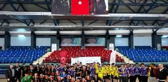 Düzce'de Okul Sporları Hentbol Müsabakaları Tamamlandı