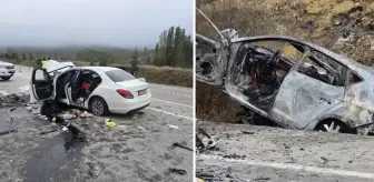 Katliam gibi kaza! İki otomobilin çarpışması sonucu 5 kişi yaşamını yitirdi