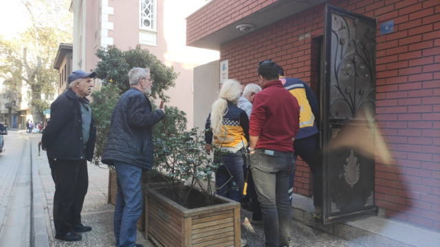 The elderly man took his last breath in the toilet of the mosque where he worked